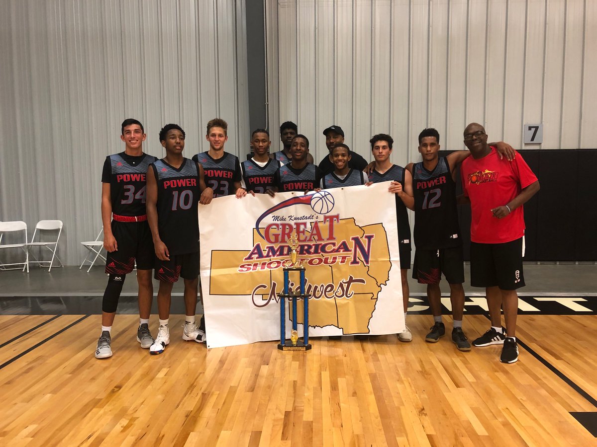 OkPowerhoops's tweet photo. Power 17U wins @GASOMidWest NBA Gold Division with a 70-51 win over OnPoint Hoops. Ian Bell led the way with 19 &amp; 10. Good team effort. @PrepHoopsOK @NINAZ_ @OKHoopsReport @eai_academy @MattReynolds___ https://t.co/yuTFrWS255
