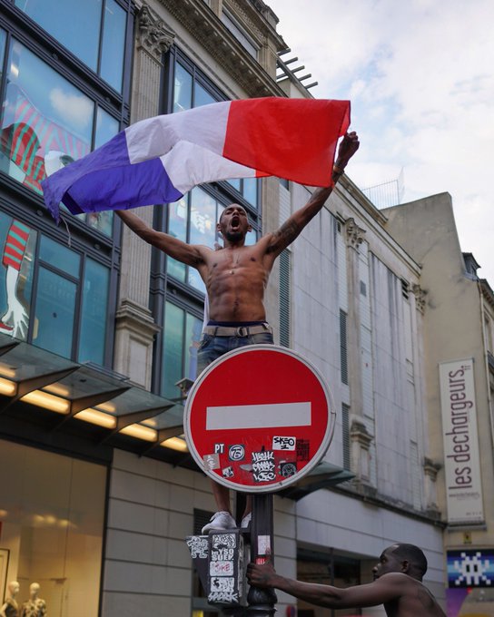 Lucky to be in the right place at the right time. Watching &amp; celebrating France&rsquo;s #WorldCup final victory<a href="/tag/worldcup"class="tags"><span>#worldcup</span></a>