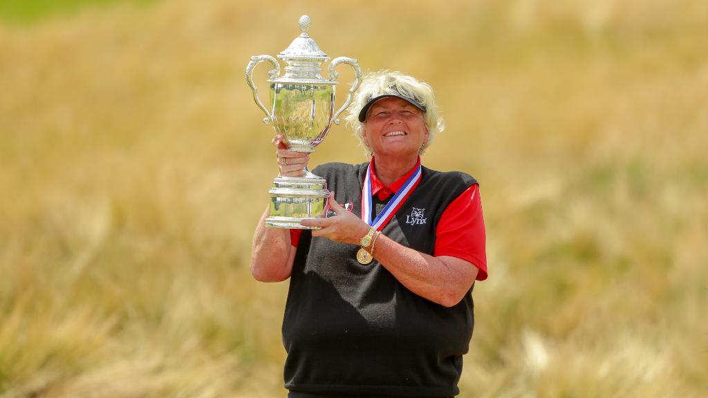 The inaugural champion and her 🏆!