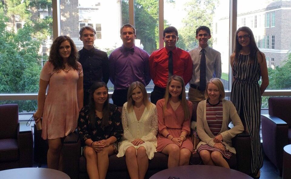 azlestucrew's tweet photo. The AHS StuCrew had an amazing week at SFA summer camp! They all made so many memories and life long friends! Thank you @Sfa_jacks for hosting us and thank you @TASC_StuCo stuco for teaching us new projects and ways to improve so we can bring them back home ! #TASCStuco https://t.co/WmwMMz3koq