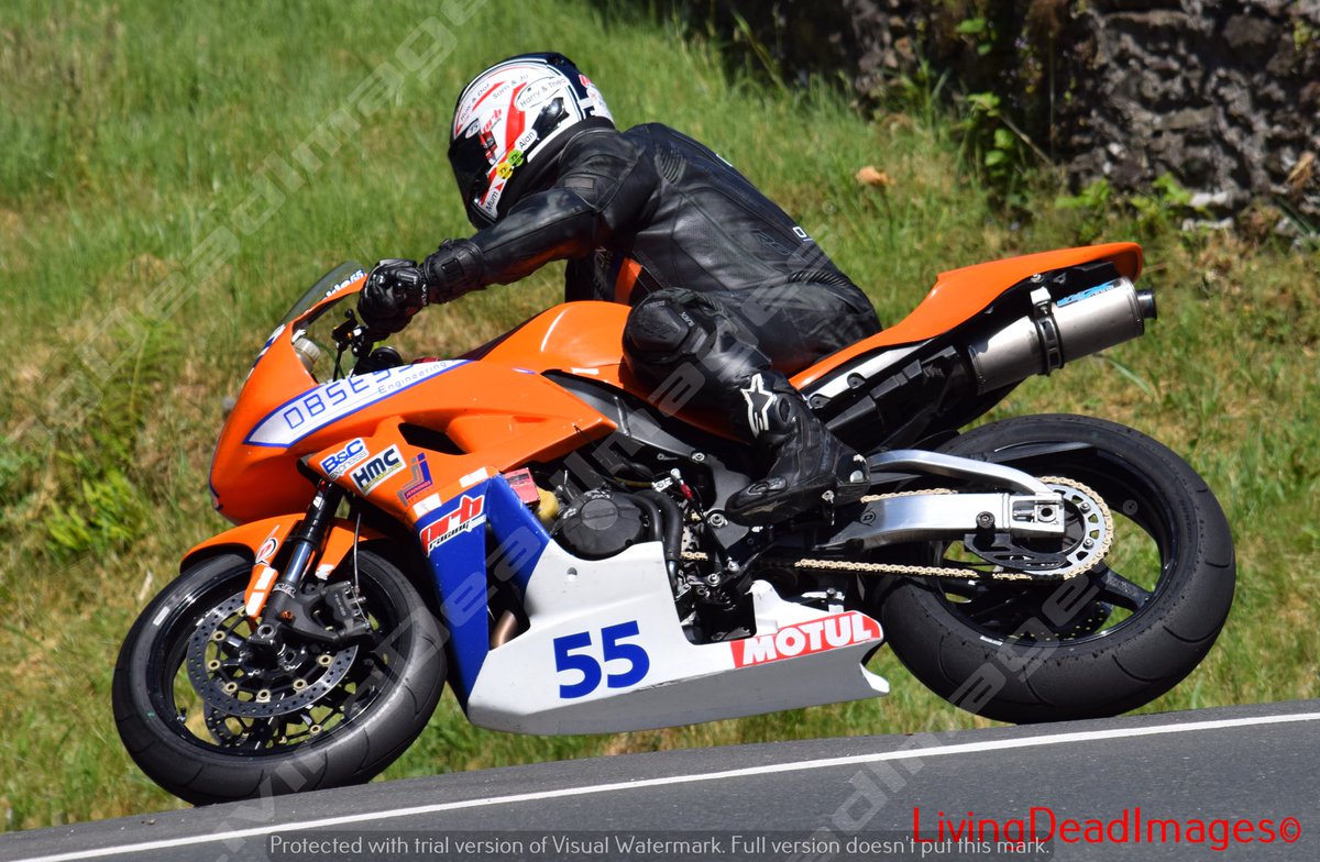 FireStallion666's tweet photo. #iomtt18 #supersportrace2 060618 #roadracing #governorsbridge #nikon #livingdeadimages @recklessr1 #obsessionengineering #ericwilson @MotofestIOMTT @RoadRacingLife https://t.co/EFloey7A3Q