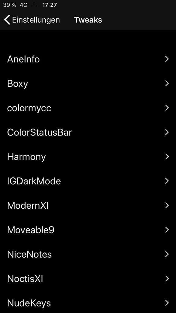 iM4CH3T3's tweet image. #Electra1131 has brought the total darkness over my iOS 🤩