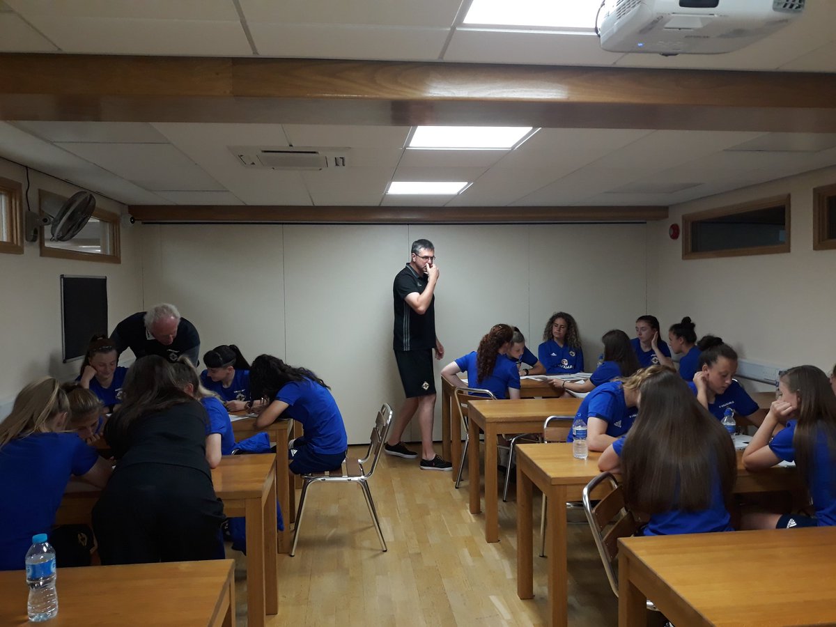 AlfieWylie's tweet photo. N Ireland U19's working hard off the pitch in their profiling session with their coaches @Kevin494 @noelmitchell66 @Tiarna297 @OfficialIrishFA @DamianMccorry @marissac_17 @JulesNelson5 https://t.co/UYJezHuqOa