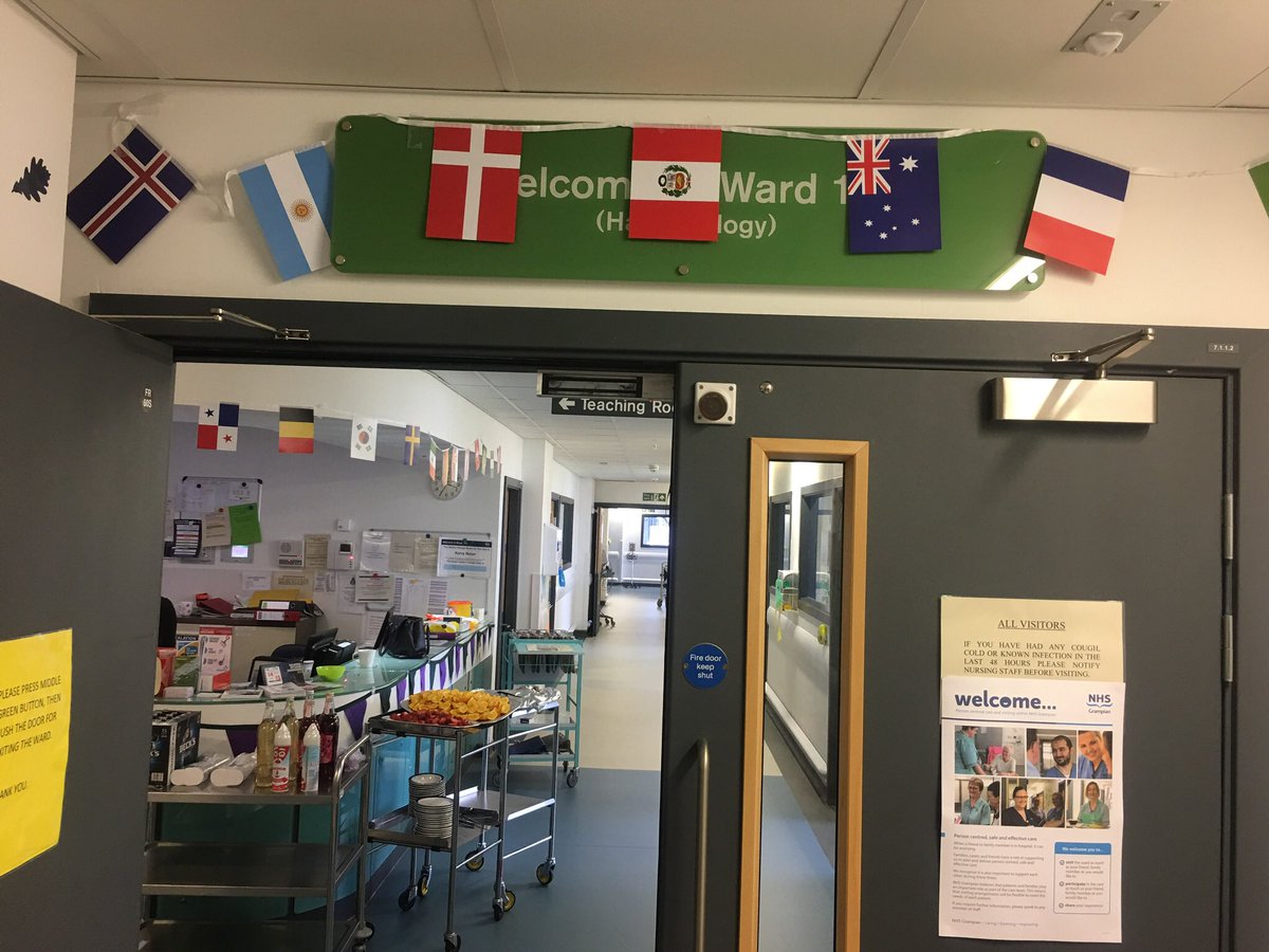 KerryNolan19's tweet image. Ward 112&amp;amp;114 scored a hattrick when they delivered a half time pie &amp;amp; fruit salad to patients to celebrate the end of the World Cup&amp;amp;Wimbledon 🥧🎾⚽️#dreamteam#Teamhaem#teamonc#nhsgrampian#personcentredcare @NHSGrampian @carolyna119 @VonwrightWright @SmithCatzzz @caroline_hiscox