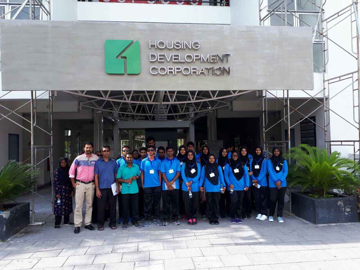 DHIGGARUSCHOOL's tweet photo. STUDY TOUR OF BTEC BATCH OF DHIGGARU SCHOOL IS IN PROGRESS.
@EducationMV @aishathshiham https://t.co/NPQ1GZlbua