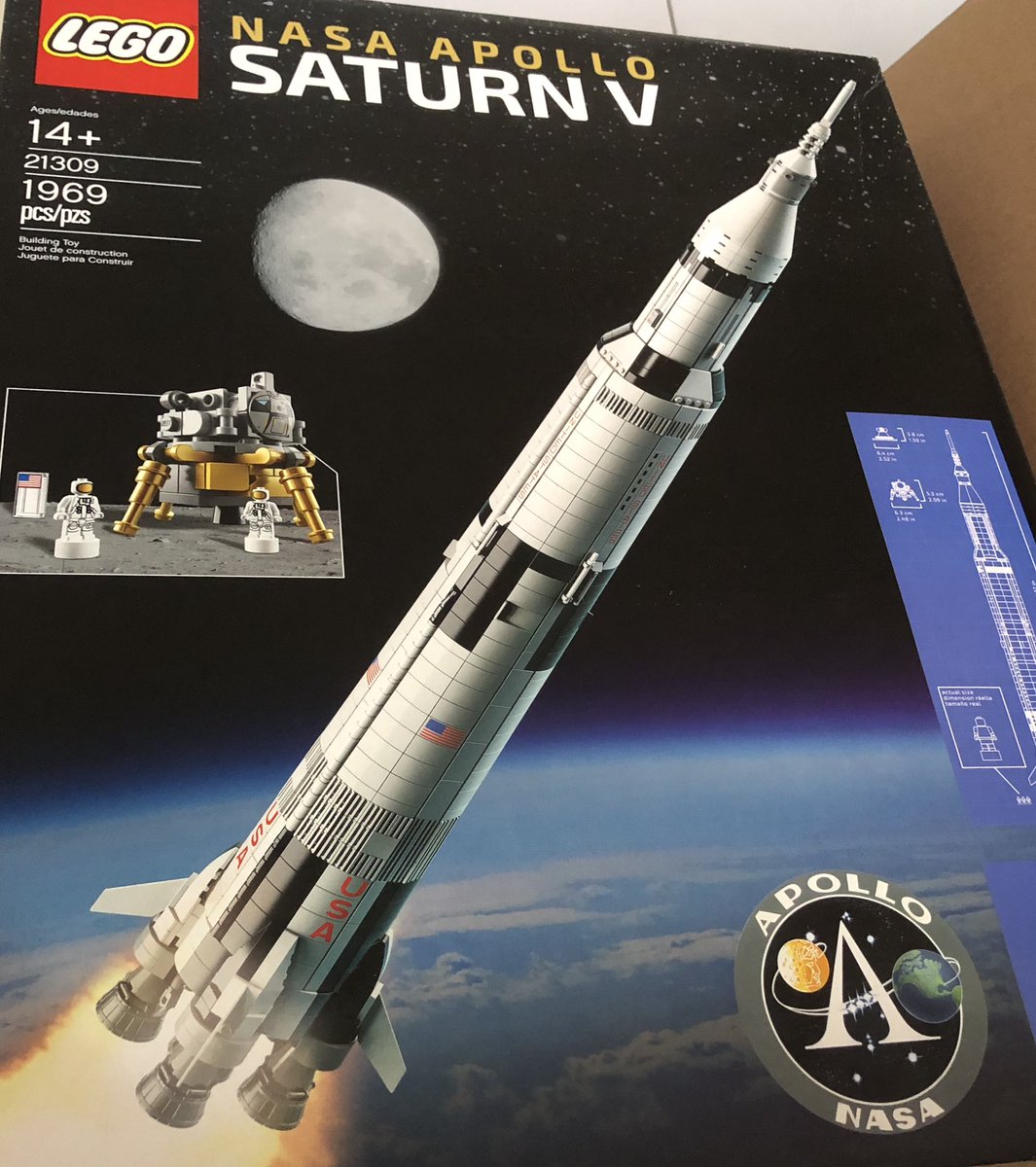 realbenfeldman's tweet photo. Came home friday afternoon to one of the best secret santa gifts I've ever received. (I already had the stuffed lamb - don't judge me.) #ArbitraryDay #LEGO #SaturnV https://t.co/KylMWnfvg2