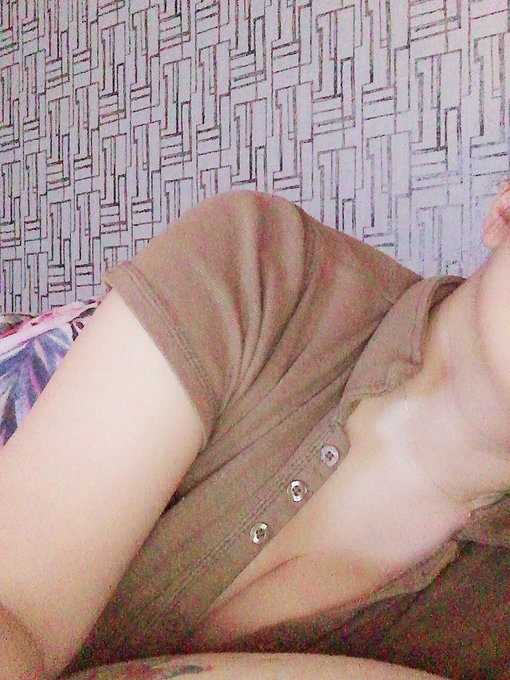 おやすみ😴😘 https://t.co/7CJ0GvwxZo<a href="/tag/%E7%BE%8E%E5%AE%B9%E9%99%A2"class="tags"><span>#美容院</span></a>