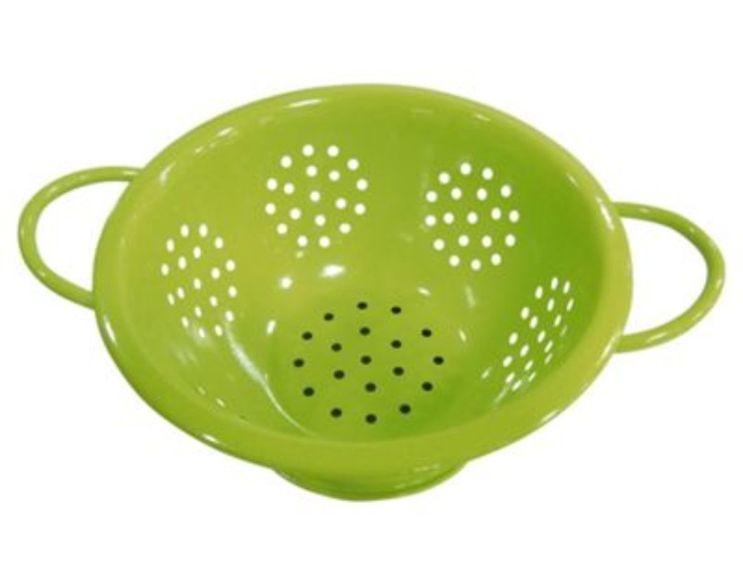 Pouloulou !!!! J'ai juré le goal croate c'est une passoire !! 🤣🤣🤣#FRACRO #AllezLesBleus