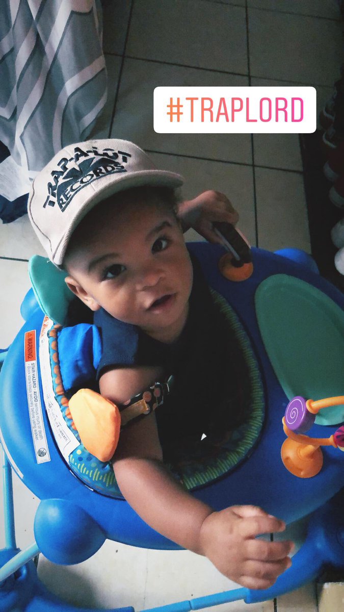 SupaDezzy's tweet photo. A Few Kids Hats Left #TrapLord #Lyric https://t.co/AoftIbRdNw