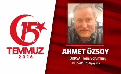 MUHAMMETCARTI's tweet photo. 15 Temmuz gecesi TÜRKSAT'ta darbecilerin yayınları kesme girişimini engellerken şehid edilen değerli Ahmet ÖZSOY abimizin kabri başında buluştuk. Tanıyan herkes şahit ki şehadete layık bir hayat sürmüştü, şehadetle şereflendi... Allah rahmet eylesin.. #15temmuz https://t.co/wox58NwgSC