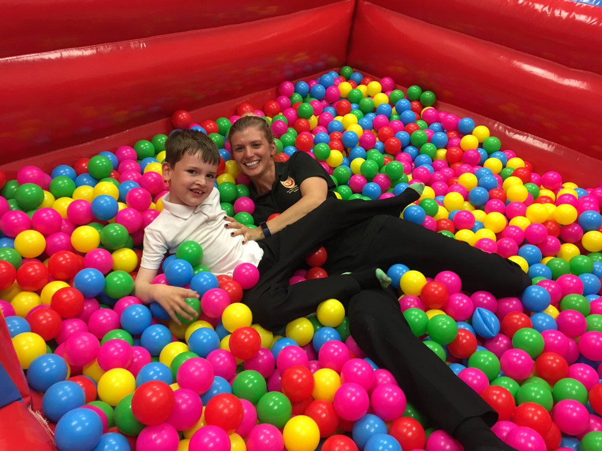 NCEA_Castle's tweet photo. We all had a brilliant time on Thursday and Friday #ActivityDays2018 - so much #fun!! Here is a flavour of what we got up to. Thank you to all our fantastic providers for helping to make it a huge success for all of our pupils - so many great memories made #enrichment #rewardsday https://t.co/U7I13XsDZC