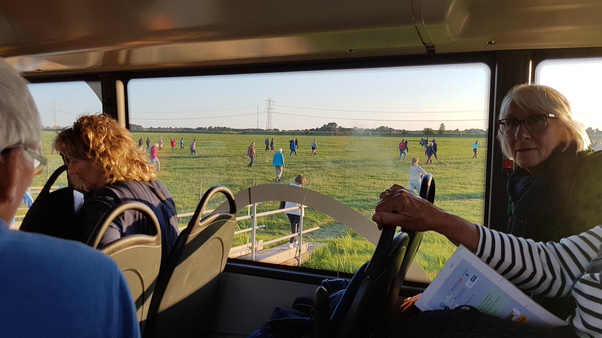 OebleBouma's tweet photo. Juster wiene wy bei 'Oeds fan Fierwei'. Bjusterbaarlik mooi toniel yn #Idaerd, allinich rinne troch it lân nei de ûnderwrâld, der trochinne nei de merke yn #Friens en de finale yn #Reduzum. Wy hawwe ús ta de teanen út fermakke. @LF2018 https://t.co/wkP53GGJHv