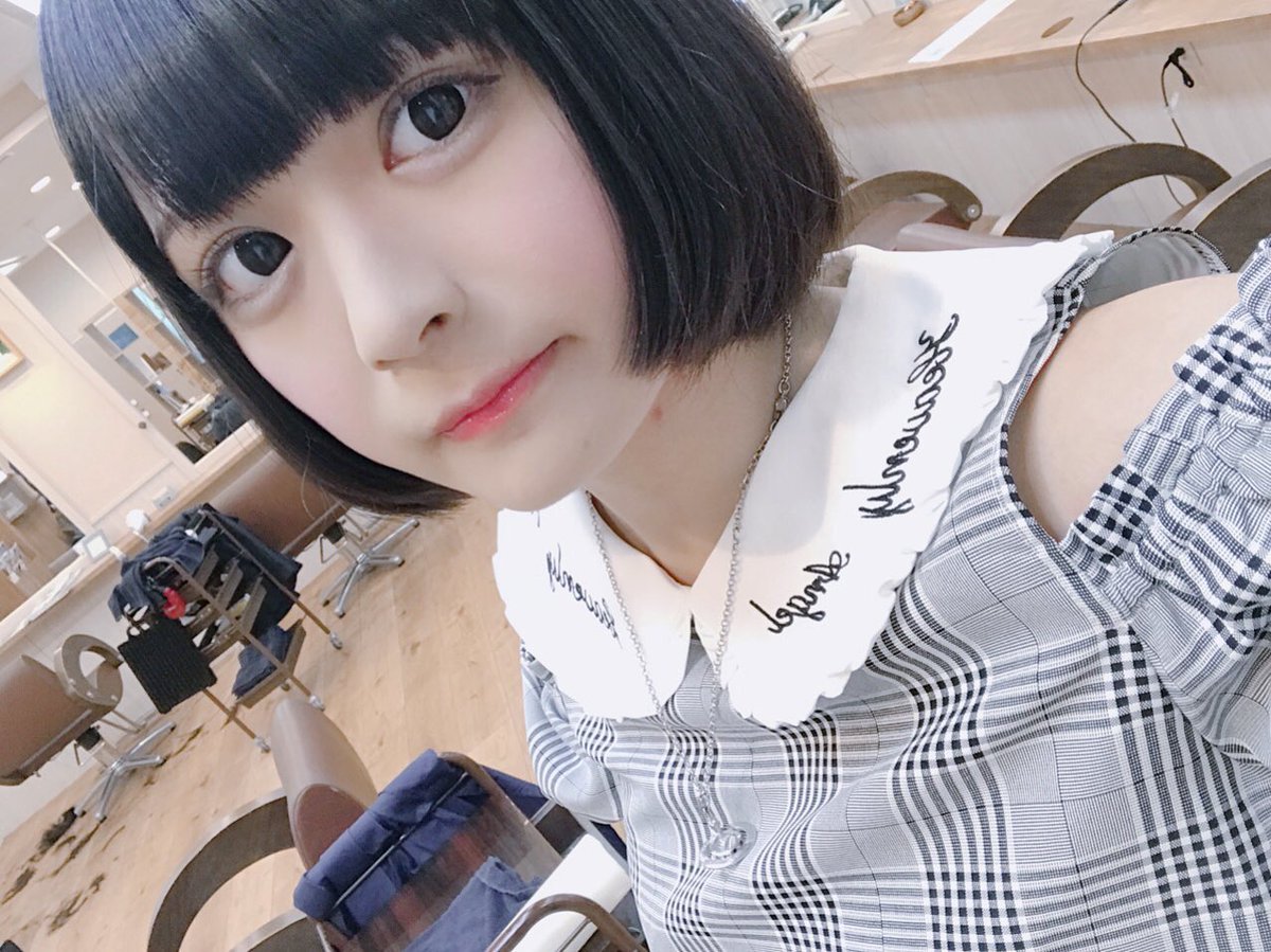 日本橋メイドカフェ べるふぃーゆ 告知 本日16日の月曜日 あいすちゃんが久しぶりに べるに来てくれます あと 前回に続き みるちゃんも来てくれます 15時よりオープンします この機会に是非ご主人様のご帰宅お待ちしております