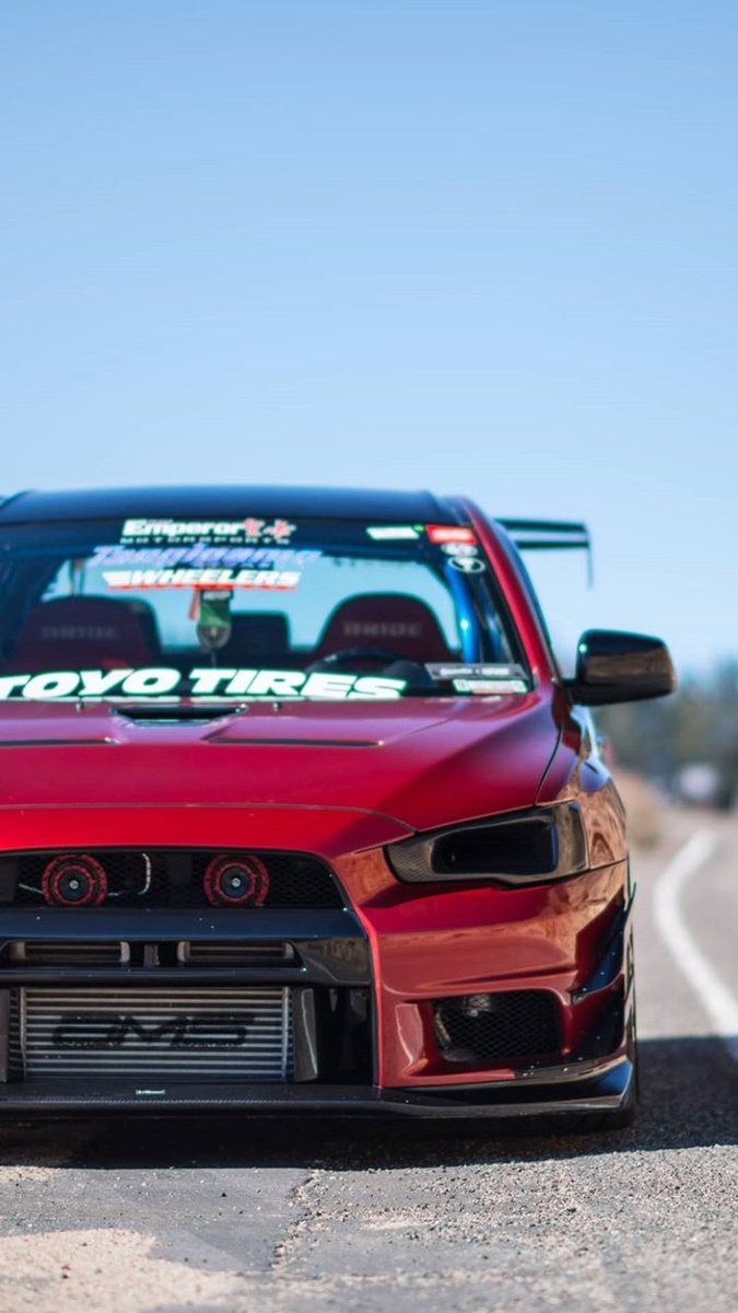 Welches Auto findet ihr geiler? 

Retweet: Subaru Impreza 

Like: Mitsubishi Evolution 

Ich finde den Subaru geiler auch vom Sound her 🔥