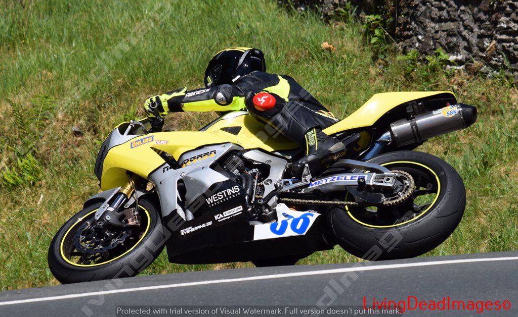 FireStallion666's tweet photo. #iomtt18 #supersportrace2 060618 #roadracing #governorsbridge #nikon #livingdeadimages #richardwilson #bjorngunnarsson #timotheemonot @Torras49 @MotofestIOMTT @LivingRoadRaces https://t.co/npIfYYZty4