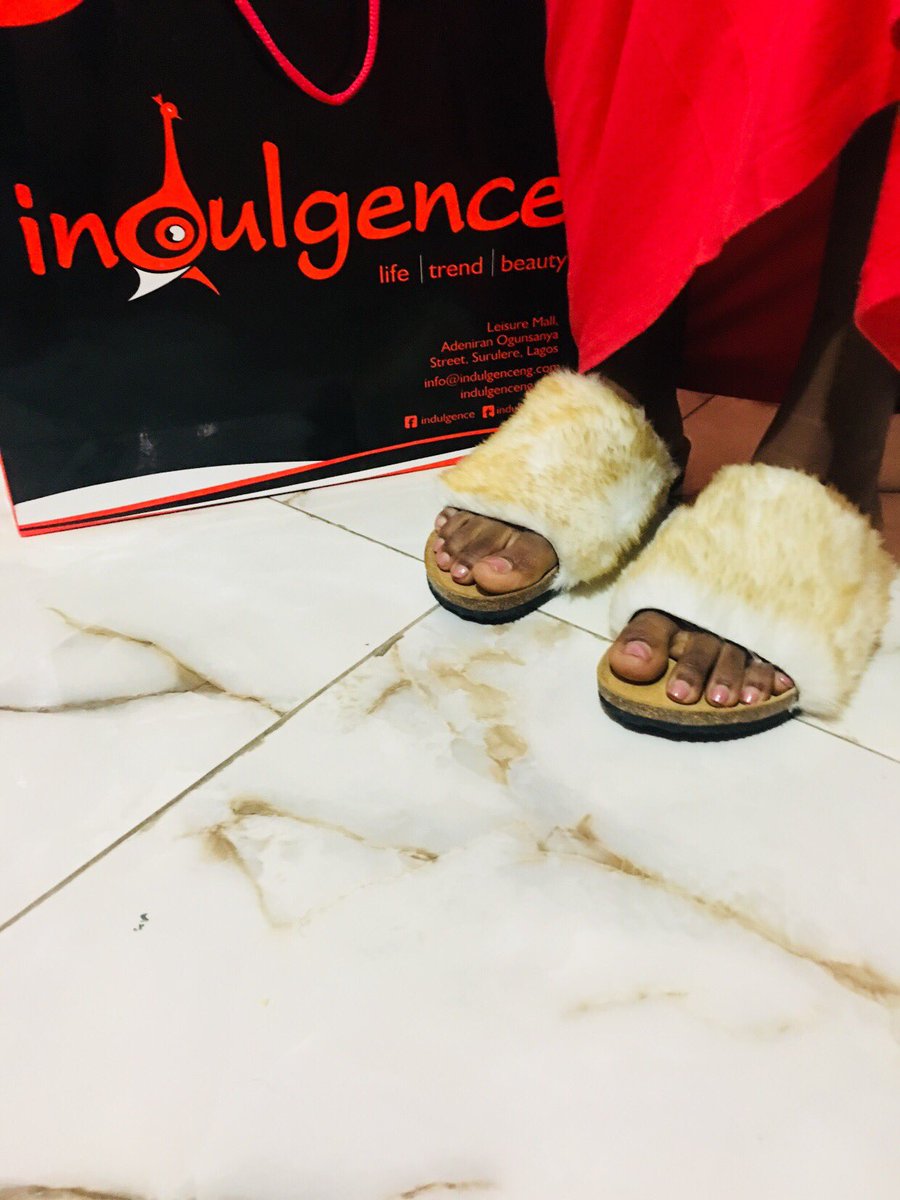 babarde's tweet image. Ladies, we got some @Indulgenceng fur slides. Please call/WhatsApp 08039249408 #femalestyle #women #womenslide #womenstyle #madeinNigeria #indulgenceng #bublagos #BeProud