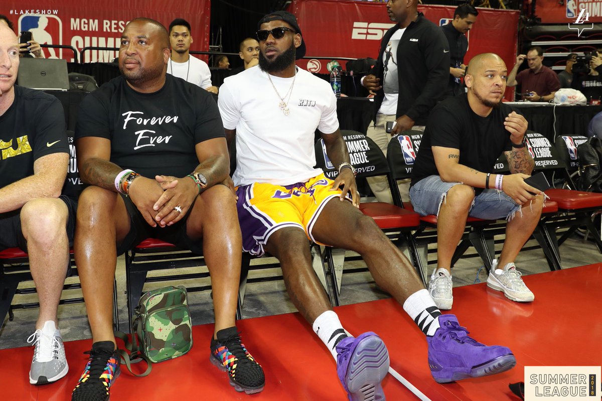 Lakers's tweet photo. The 👑 is in the building for #LakersSummer https://t.co/L0yW1fDuAh