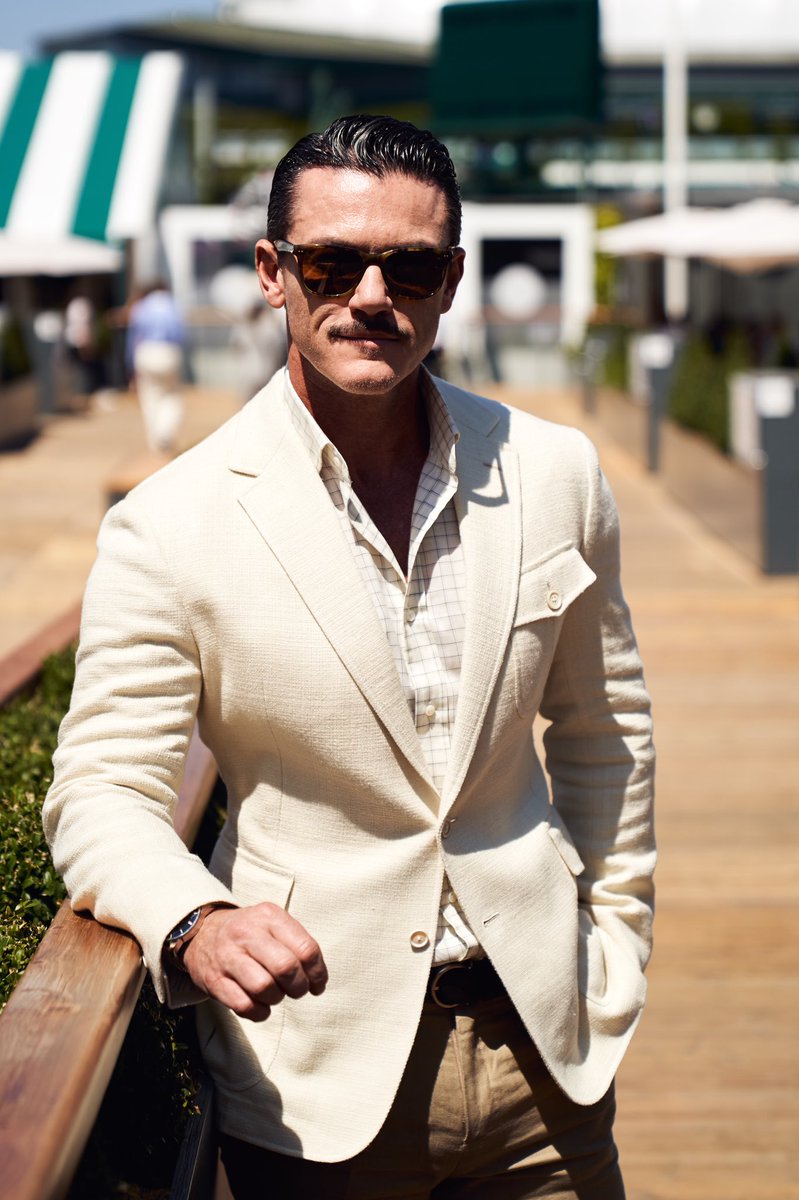 luke evans sunglasses