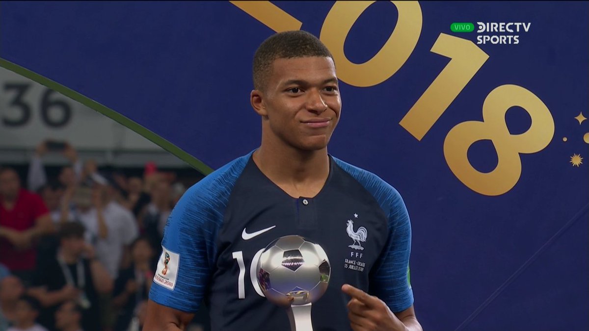 DSports's tweet photo. ¡Kylian Mbappé, el Mejor Jugador Joven de esta Copa Mundial de la FIFA™! 👏

#ElMundialEnDIRECTV #Rusia2018 https://t.co/q7hWGGs2FJ
