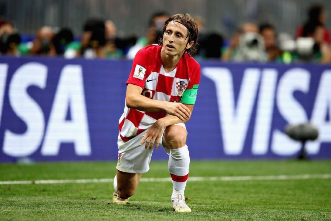 Luka Modrić has won the Golden Ball award at the World Cup. Well deserved. 

#WorldCup #CRO