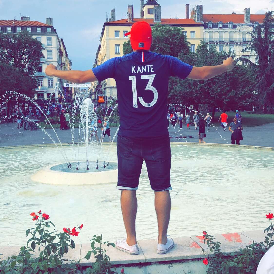 Captain68874646's tweet photo. #championdumonde https://t.co/8mA8QEd9kQ