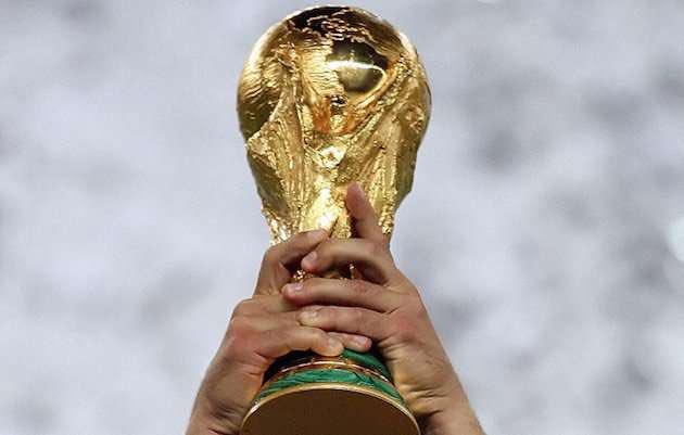 cecile2menibus's tweet photo. Rendez-vous sur l’avenue DESCHAMPS Elysées! #ChampionduMonde #CDM2018 https://t.co/Xol7l5sQoN