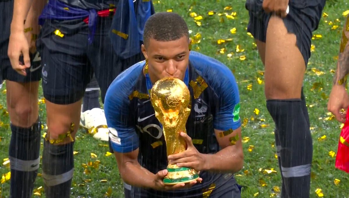 FootyHumour's tweet photo. Mbappe at 19 vs Me at 19. https://t.co/spBcTs91Bj