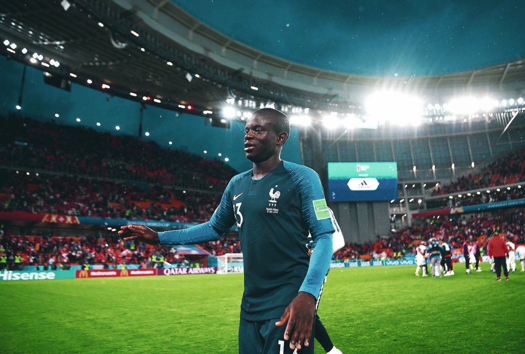 UberChelseaFC_'s tweet photo. N'Golo Kanté:

2013: Ligue 2 
2014: Ligue 1 
2016: Premier League winner 
2016: Helps #FRA⁠ ⁠ to EURO final
2017: Premier League winner 
2017: PFA Player of the Year  
2017: PL Player of the Year 
2017: Ballon d'Or nominee
2018: FA Cup winner
2018: World Cup winner

Hero. https://t.co/ieEhAdf8O6