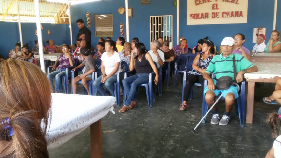 MujerPsuvFalcon's tweet photo. Los Taques las @PSUVMujeres #Falcon presentes participando de manera activa en la escogencia de los delegados y delegadas del IV congreso del @PartidoPSUV de cara a la plenaria el 28J #SocialismoFeministaAlIVCongresoDelPSUV https://t.co/YRHlS0zwXs