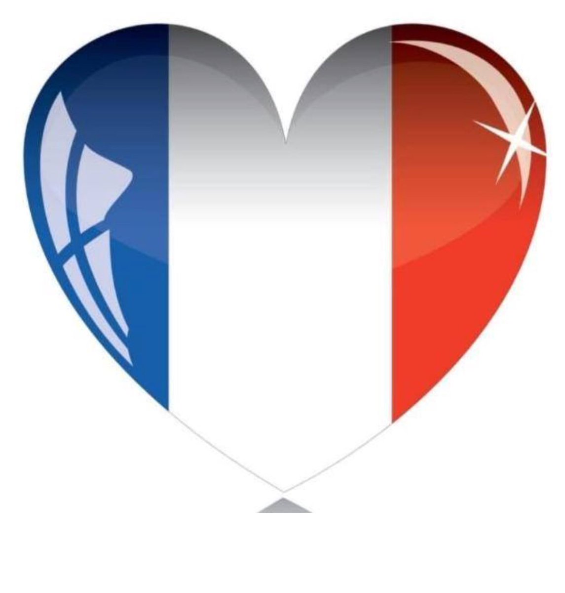 valtravelprints's tweet photo. Thank you French Team, thank you for bringing the cup home ♥️, Africa won the World Cup, Croatia shown determination they fought like WARRIORS! #FIFA2018 #vivelafrance #worldcup #fifaworldcupfinal2018 #frenchteam #🇫🇷 https://t.co/TaQX7xFTSA