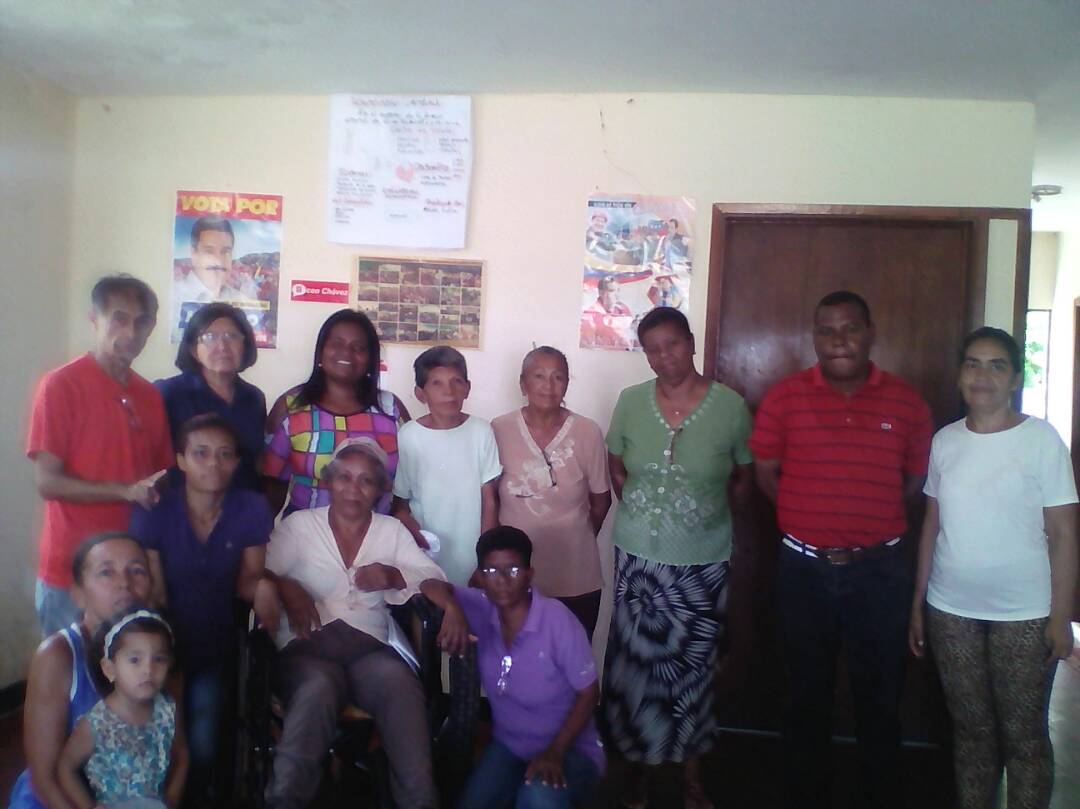 Desde Dabajuro en el occidente falconiano también se hicieron sentir las <a href="/PSUVMujeres/">Mujeres PSUV</a> #Falcon haciendo valer el principio de paridad y equidad de género en la elección de los postulados y postuladas del IV Congreso del <a href="/PartidoPSUV/">PSUV</a> #SocialismoFeministaAlIVCongresoDelPSUV