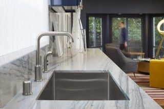 KSSDenver's tweet photo. Good Vibes Kitchen – Ian Stallings’ kitchen design illustrates how one bold color story can cultivate a space that’s buoyant and bright... #Kohler Ideas: https://t.co/MJgQ800Y0f | #kssdenver #kitchen #interiordesign #kitchenremodel #renovation #kitchenideas #plumbing #goodvibes https://t.co/aNVmU42dgo