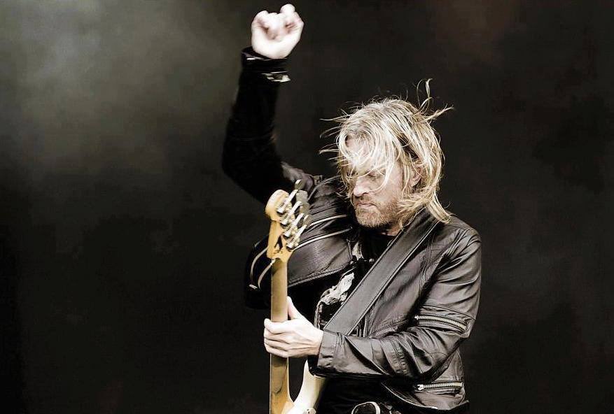 Happy Birthday to Chris Wyse (Hollywood Vampires, Owl, Ace Frehley, The Cult, Ozzy Osbourne, Mick Jagger, and more)! 