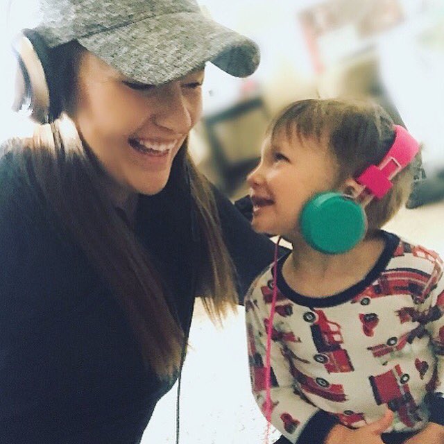 BriDimitMusic's tweet photo. โข Live for the moments you canโt put into words โข
.
.
.
.
#MyHeartIsSoFull #LifeMoments #MyWrites #HeApproves #ComingSoon #EP #NashvilleTN #NewMusic #ByYourSide #FaceThis #Nothing #ChangeHer #iTunes #SpotifyArtist #Spotify #iHeartRadio #AppleMusic https://t.co/m9FZIdE3nc