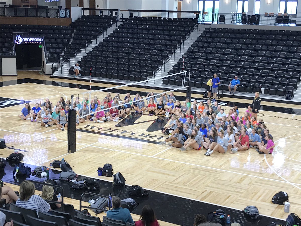 Had a great time at the <a href="/WoffordVB/">Wofford Volleyball</a> camp with <a href="/kennatimmerman/">McKenna Timmerman</a>!  Thanks to <a href="/LynzeRoos/">Lynze Roos</a> &amp; <a href="/Coach_Lay/">Jordan Lay</a> for hosting us! #GoTerriers