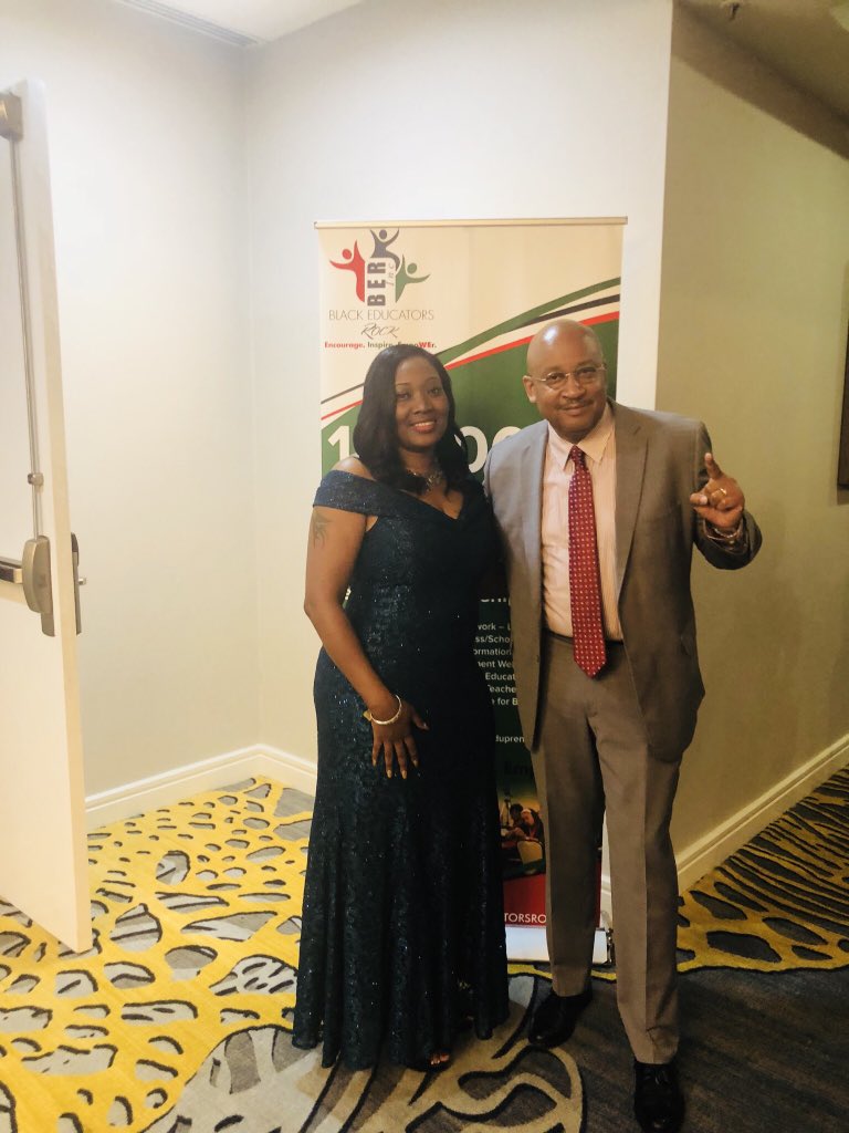 ShanellLA_'s tweet photo. @PrincipalKafele all that Iโve learned from you today was invaluable. I experienced a mindset shift right there in the room. #BER2018 https://t.co/7HRKJGv2qw