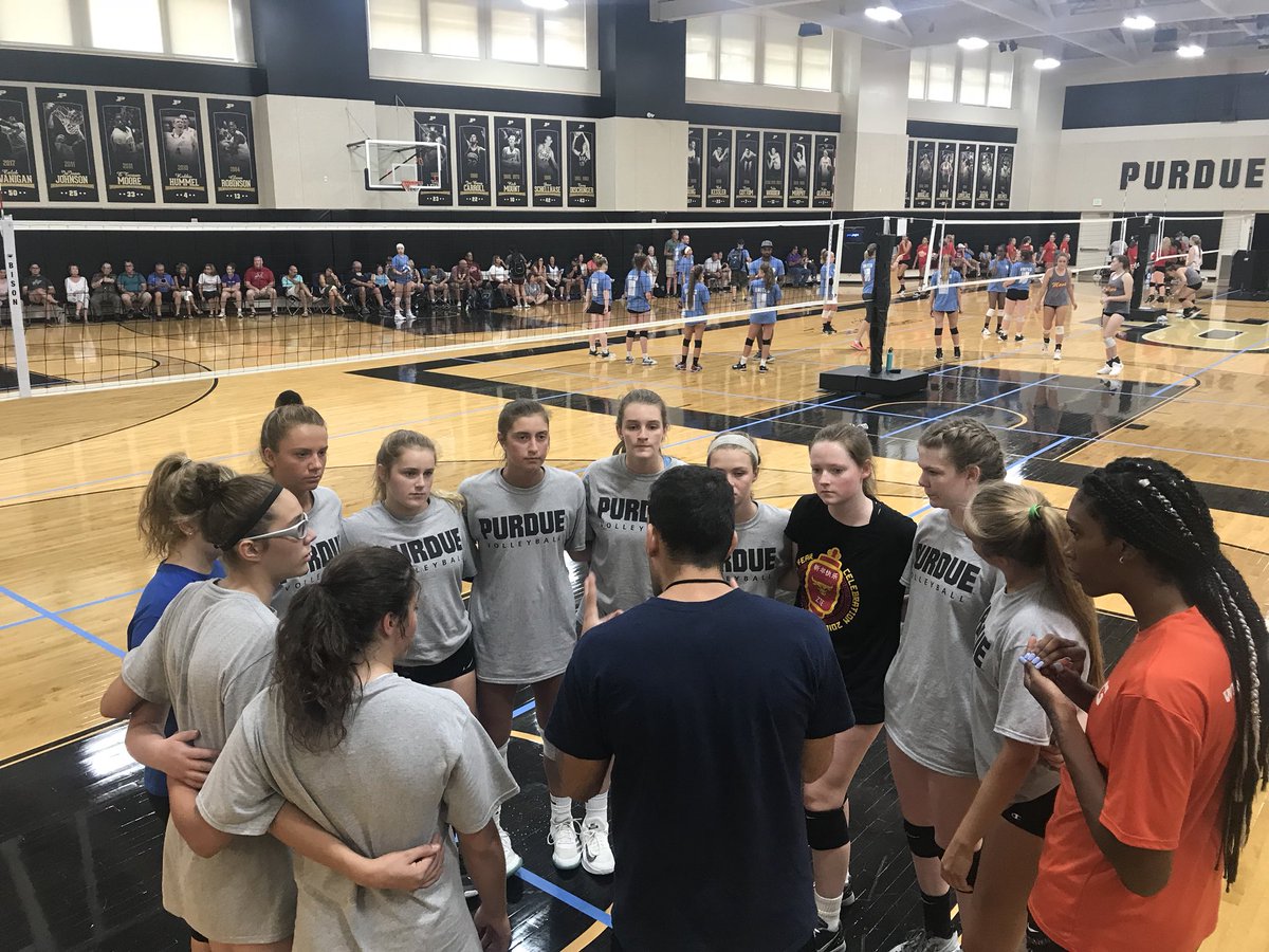 ChestertonVoll1's tweet photo. Winning #Purduevb https://t.co/UZaX79Cdo7
