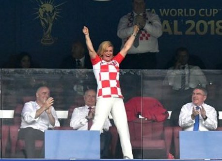 MOCK3RY's tweet photo. 1.France 
2.Croatia 
3.India 
🤣

#WorldCupFinal https://t.co/Lj1R65coTr
