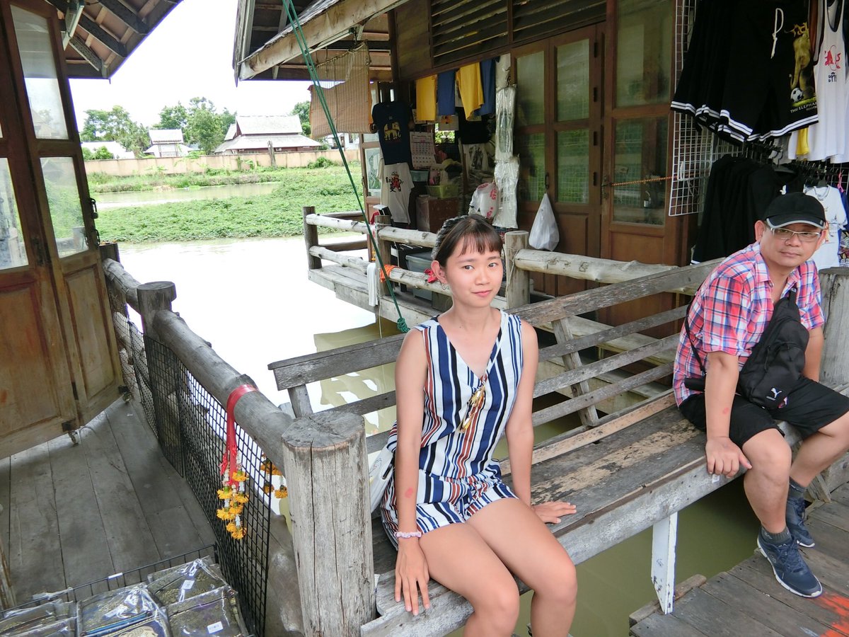 pp_zhen's tweet image. #floading #water #market #pattaya  #vacation #lovely #hot