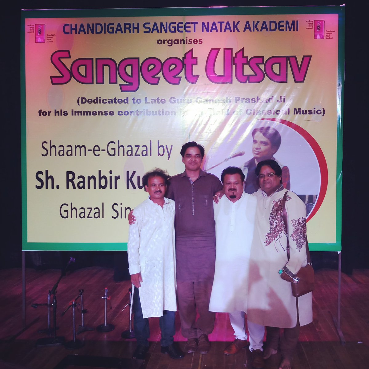 #sangertUtsav #ShamEGhazal #Concert #RanbirKumar #indianghazalsinger #ClassicalSinger #Ghazalsinger #GhazalNight #ghazalconcert #musicalNight