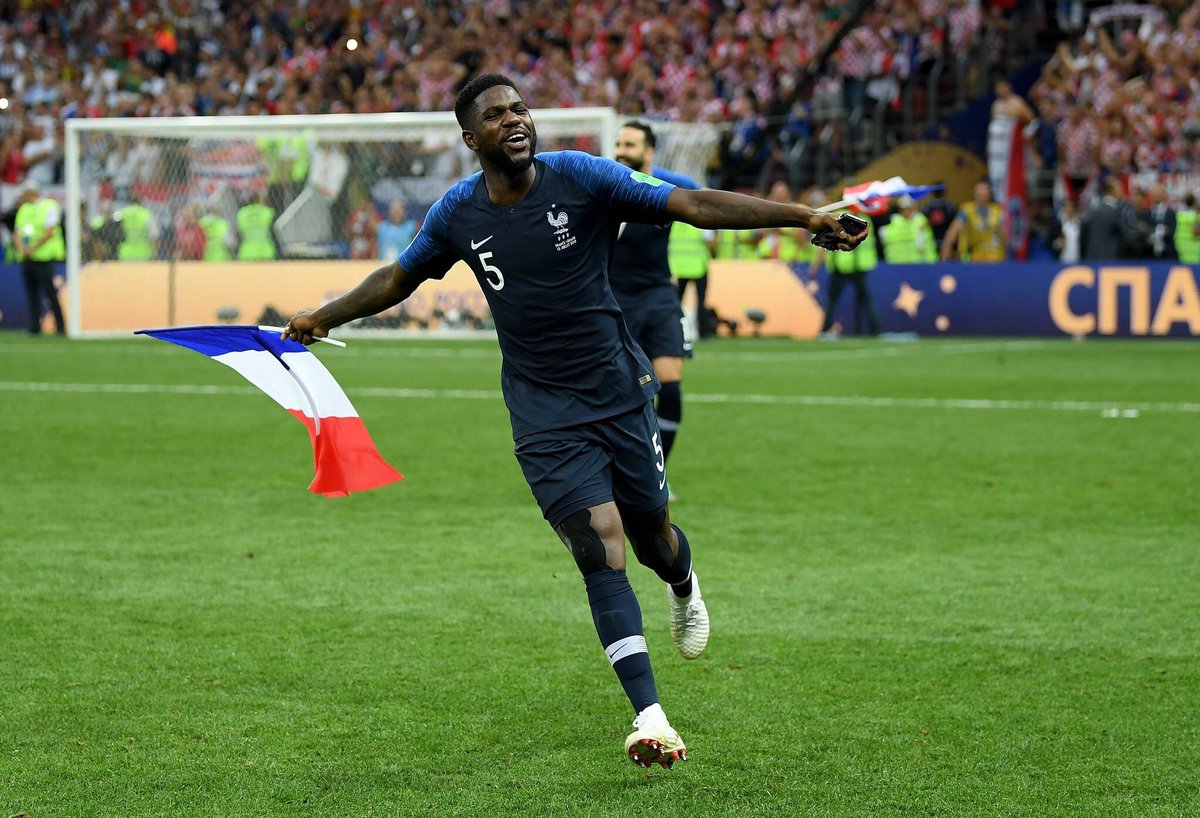 Dembelismo_et's tweet photo. @samumtiti El mejor defensa del mundo https://t.co/urFGHXySw2