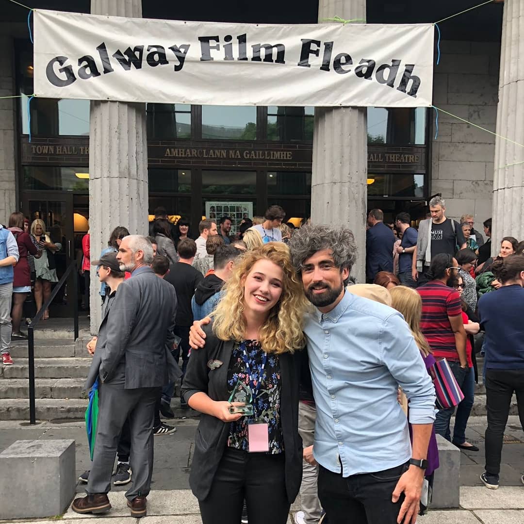 jampips's tweet photo. Our talented director @jestefers won the James Horgan Animation award at @galwayfilm for @thewiremen . We LITERALLY couldn't be more proud. ☺🏆
@screenireland #animationaward #ireland #galwayfilmfleadh #galway #thewiremen #frameworks https://t.co/TL1ODRyUFH