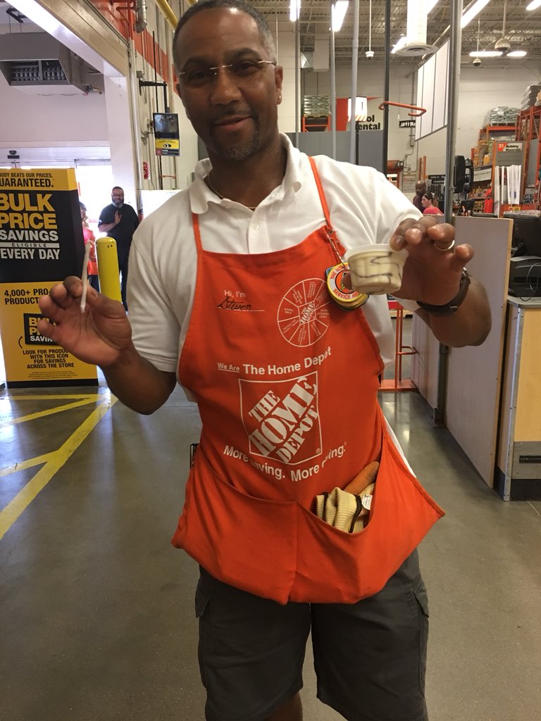 Hazming21's tweet photo. Because At Home Depot our associates put the “cream” in Ice Cream!!!!! Happy Ice Cream Day!!!!!#FunCommitee https://t.co/m7xz0gIZim
