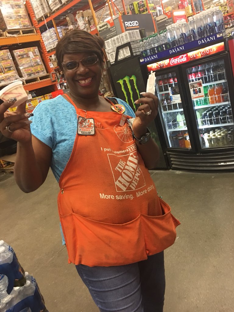 Hazming21's tweet photo. Because At Home Depot our associates put the “cream” in Ice Cream!!!!! Happy Ice Cream Day!!!!!#FunCommitee https://t.co/A8ODIVblFt