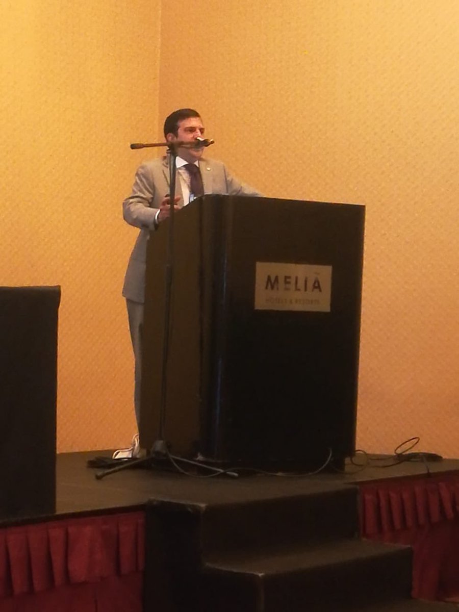 OftalmoUniv's tweet photo. Gran participación de OU en el MBE Meeting organizado por la World Keratoconus Society!
#OUandMBE #OUTeam
@joaquinfdezoft @corneaecuador @DrGEN @abtti https://t.co/meHe1Pe8O1
