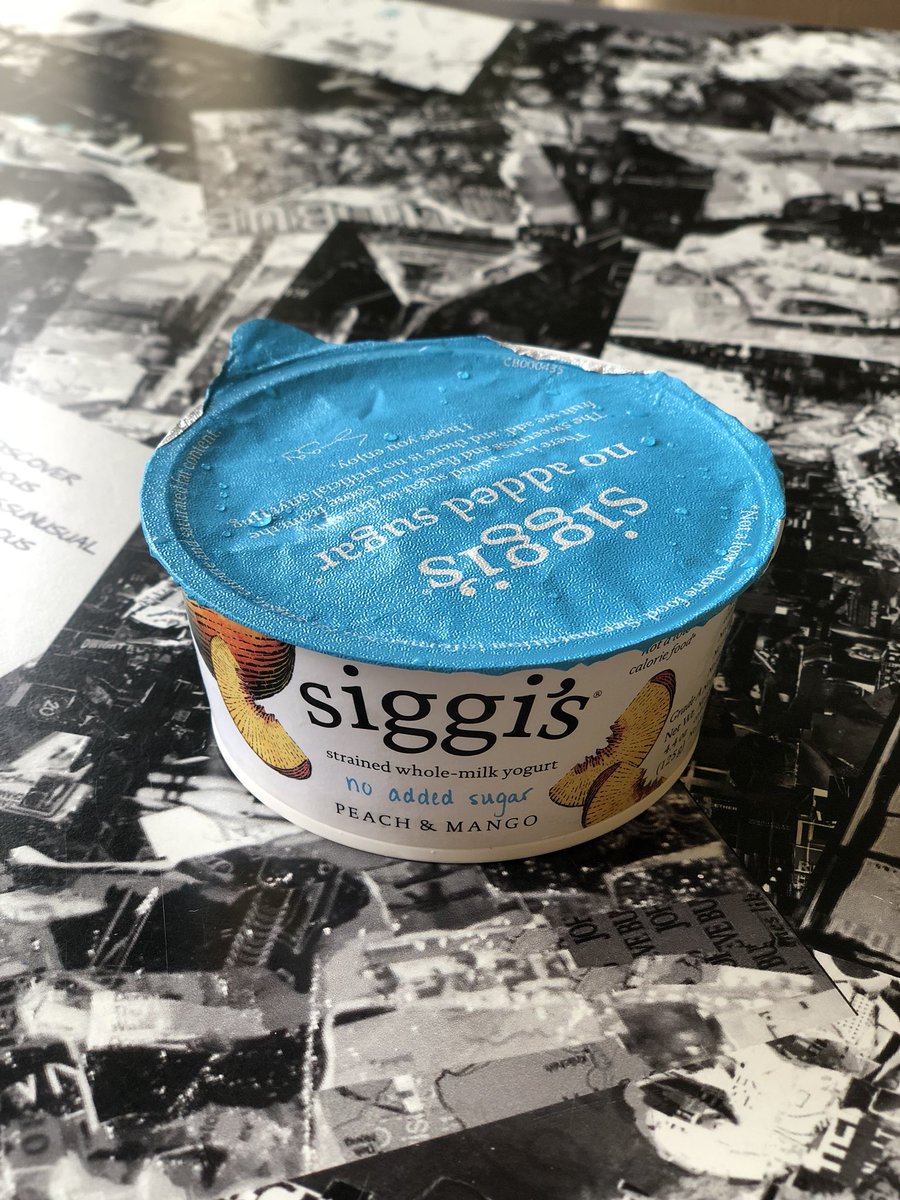 MichelleSmithRD's tweet photo. Snack time featuring #Siggis yogurt #FLFANS @eatrightflorida @siggisdairy https://t.co/YPyYBAC9gI
