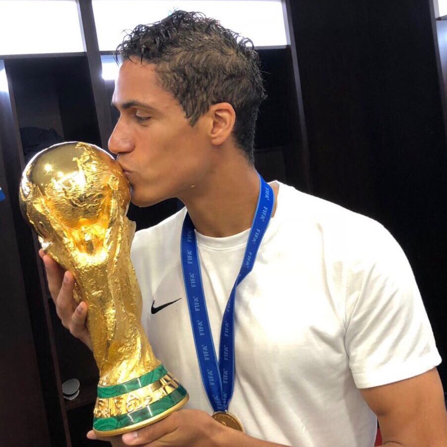 realmadriden's tweet photo. 🏆 WORLD CHAMPION
🇫🇷 @raphaelvarane https://t.co/QWrZBUvWHn