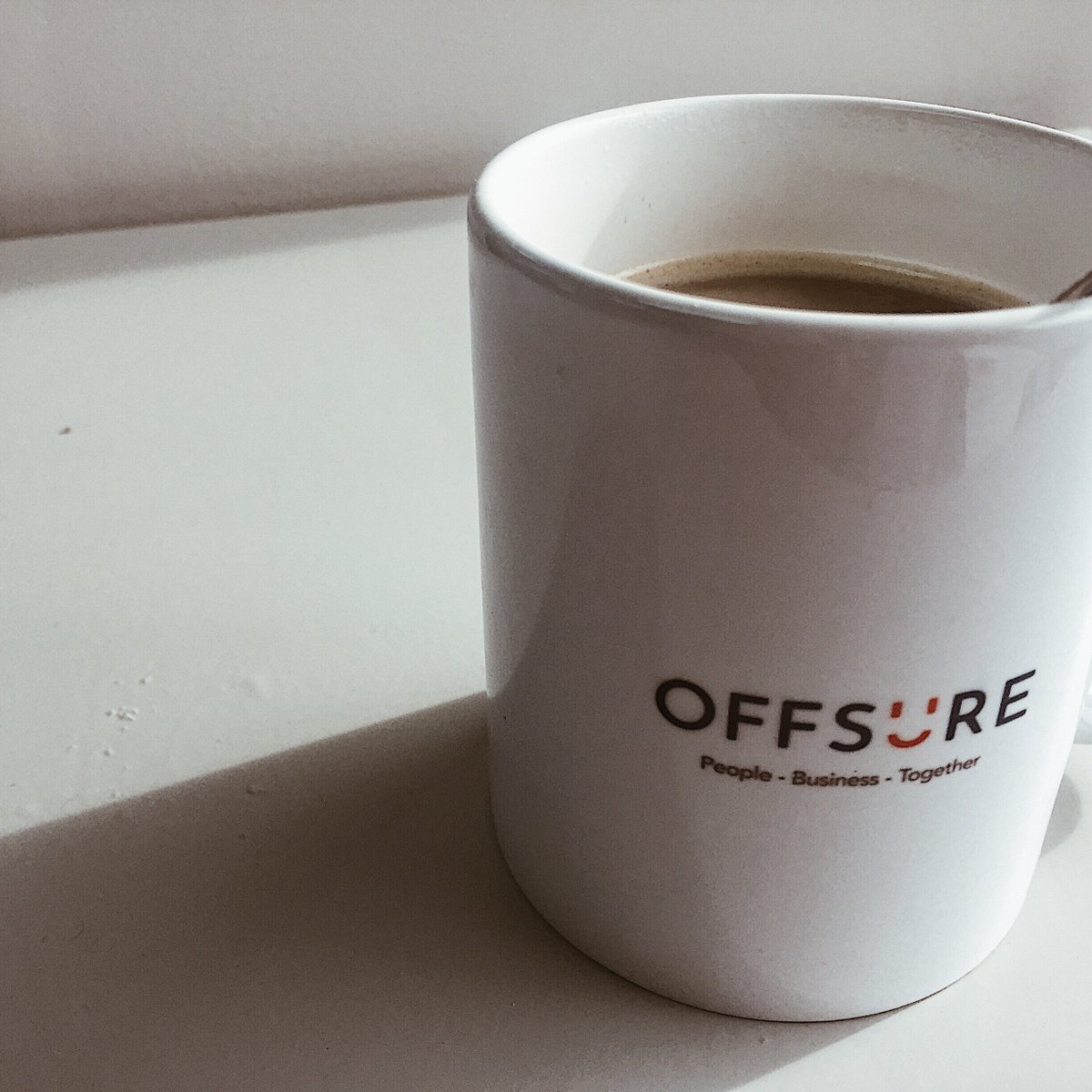 OFFSUREtogether's tweet photo. There's nothing wrong with Mondays you know. You just need to start the day with a smile ready to take on what may come and of course, a cup of coffee. #OFFSURE #Coffee #MondayMantra #Business #Success #Morning #MorningCoffee https://t.co/FygIx55i3u