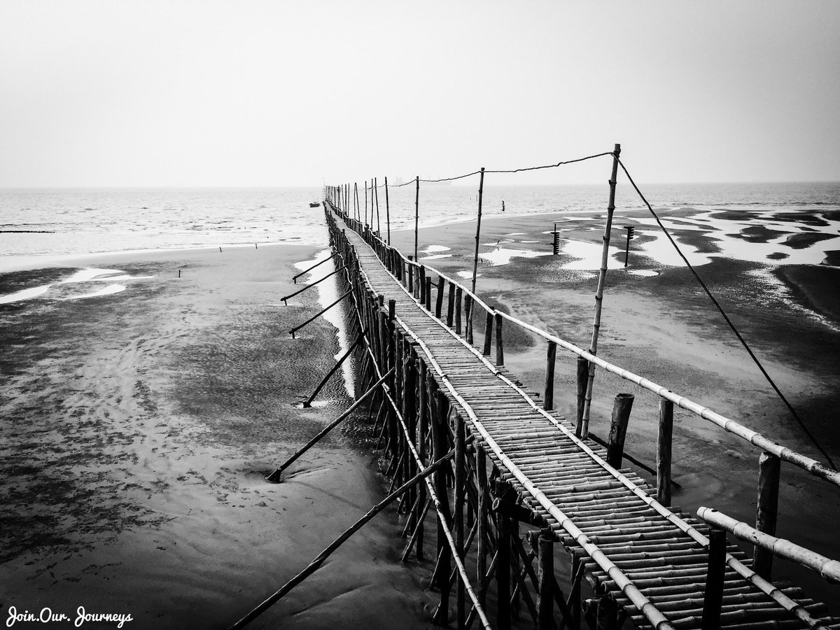 hikeatravel1's tweet photo. “If the path be beautiful, let us not ask where it leads.”~Anatole France #Gangasagar #WestBengal #India #Coastline #IncredibleIndia #Dreamer #Traveller #Writer #Wanderlust #JoinOurJourneys #Travel #ExploreTheWorld #ExploreIndia #Holiday #Tourism #TravelPhotography #TravelBlogger https://t.co/1Yx7JpJN8v