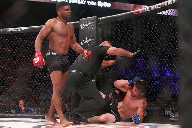 MMA_Rewind's tweet photo. July 17, 2015

3 years ago today, Paul Daley defeated Dennis Olson via TKO due to punches at 1:12 of the 2nd round at Bellator 140. 

The win moved @Semtex_170 to 37-13-2 with 29 of his wins coming via stoppage. https://t.co/W6bwBvpeET